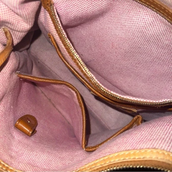 Dooney & Bourke Bag Shoulder Handbags Large Hobo Leather Brown Pink Interior - Picture 13 of 15